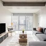 Lejlighed Beautiful Deluxe 1bd Poolgymparking! #373