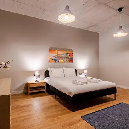 Beautiful Deluxe 1bd Poolgymparking! #373