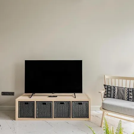 Beautiful Deluxe 1bd Poolgymparking! #373 Isztambul